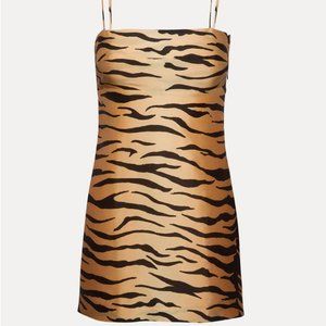 Réalisation Par THE CHRISTY Dress inTiger